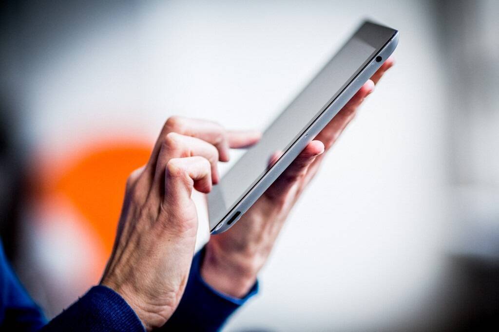 Livre numérique accessible © Phanie via AFP livre.jpg